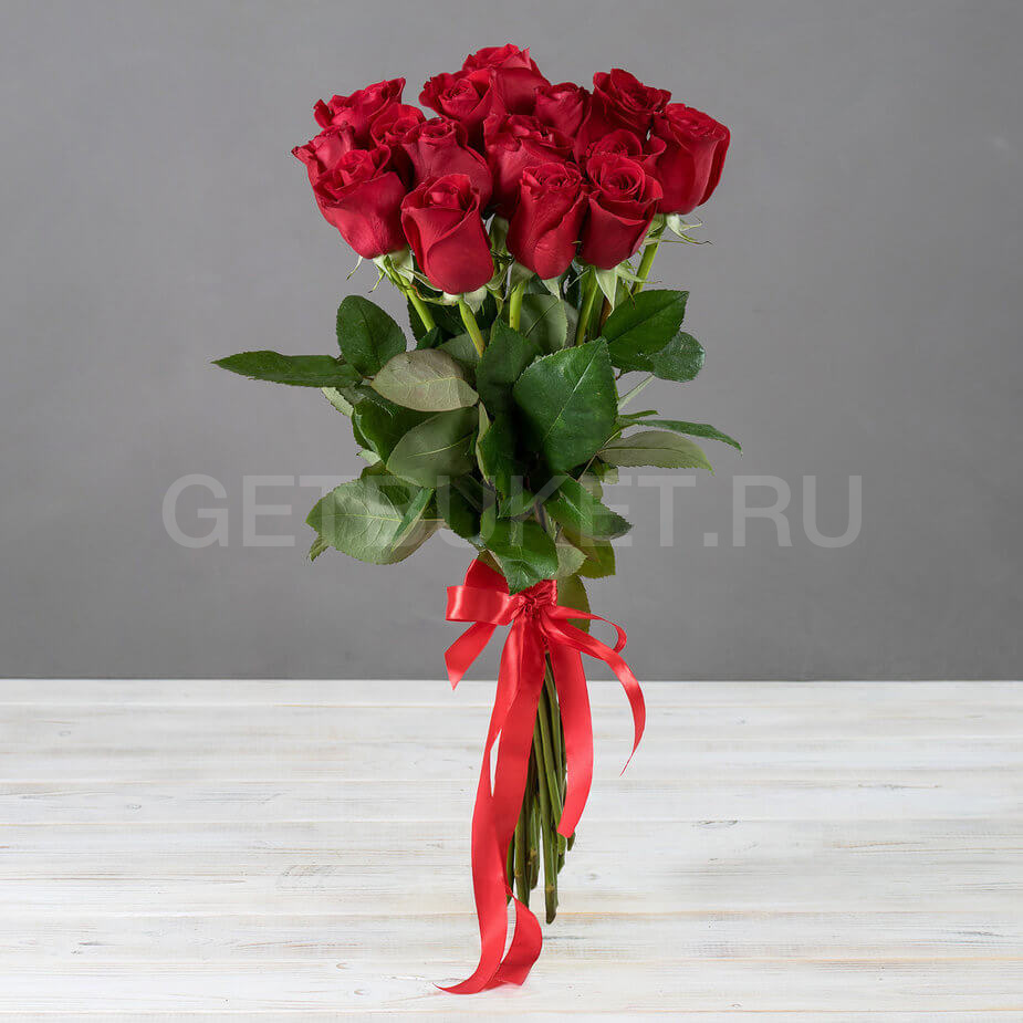 62929 Букет из 15 красных роз